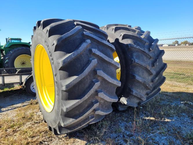 Goodyear 110045R46LSW