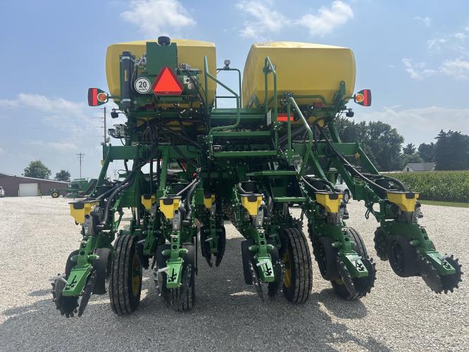 John Deere 1795