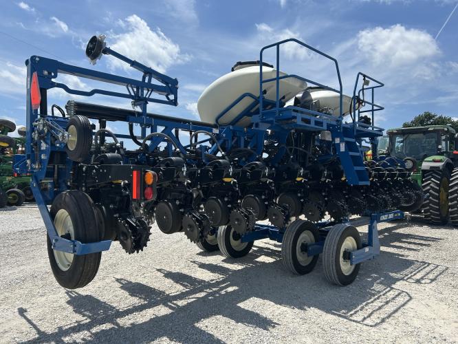 Kinze 3605