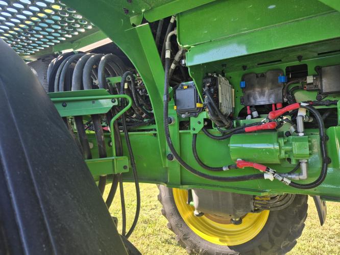 John Deere 612R