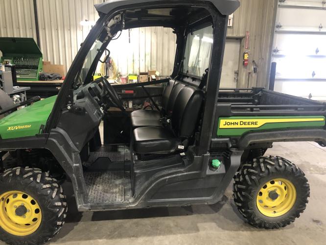 John Deere XUV865M