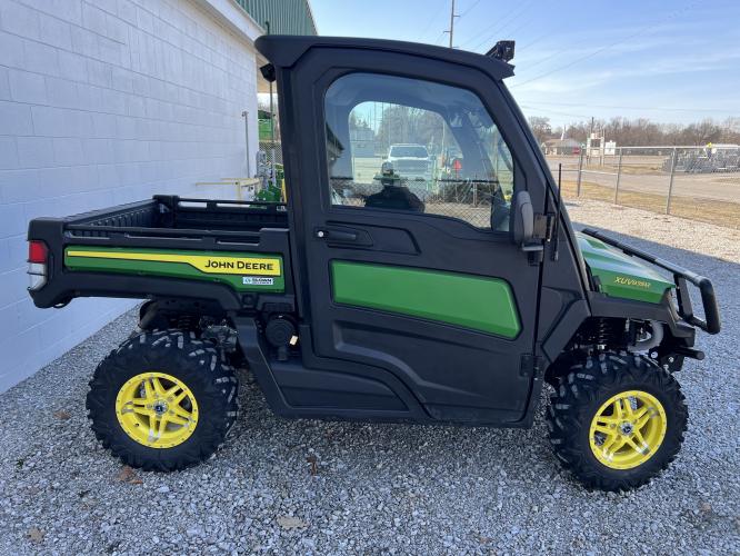 John Deere XUV835M HVAC Cab