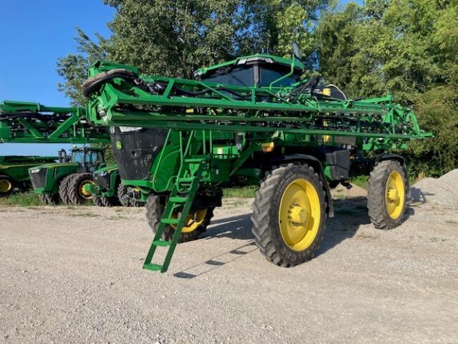 John Deere 412R