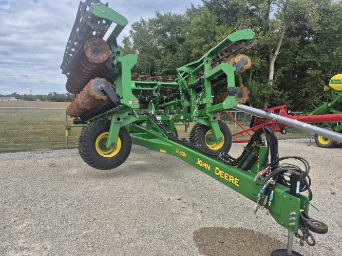 John Deere 2680H