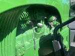 John Deere 8420