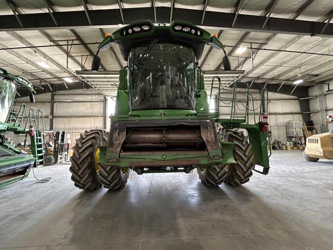 John Deere S680