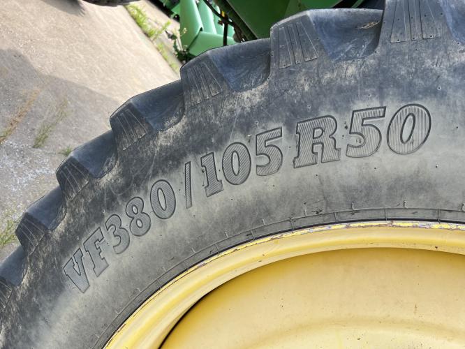 John Deere 4940