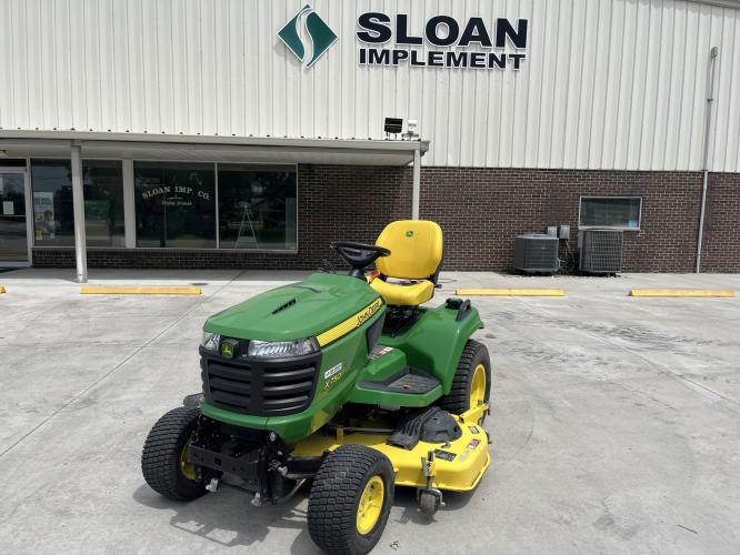 John Deere X750