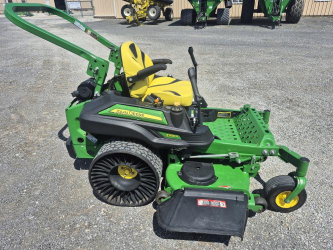 John Deere Z930R