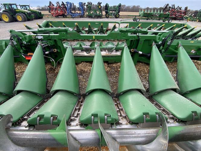 John Deere C12F StalkMaster