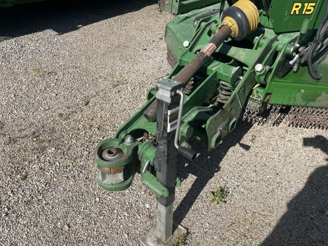 John Deere R15