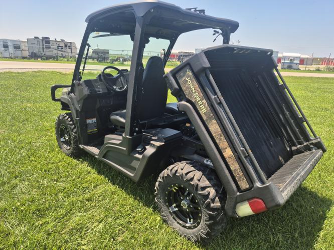 John Deere XUV 835M