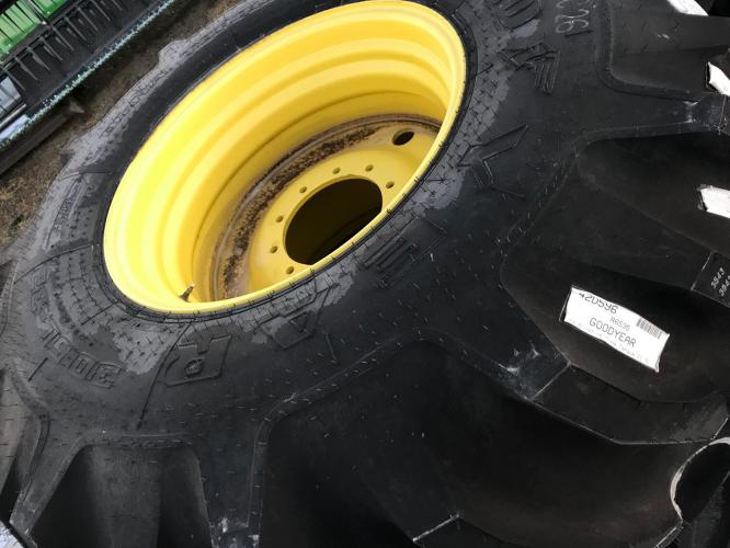 Goodyear 30.5X32