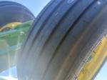 John Deere 2720