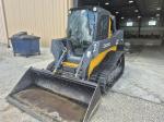 John Deere 325G