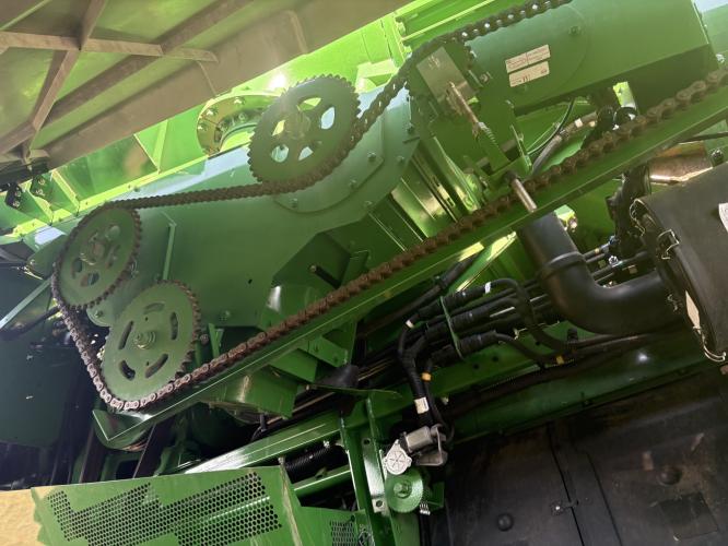 John Deere S780