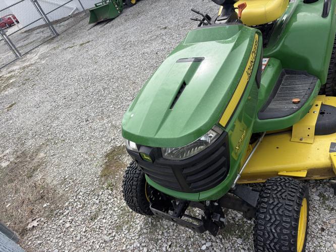 John Deere X739