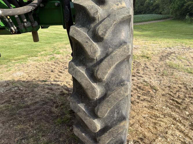 John Deere 612R