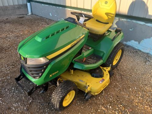 2021 John Deere X590
