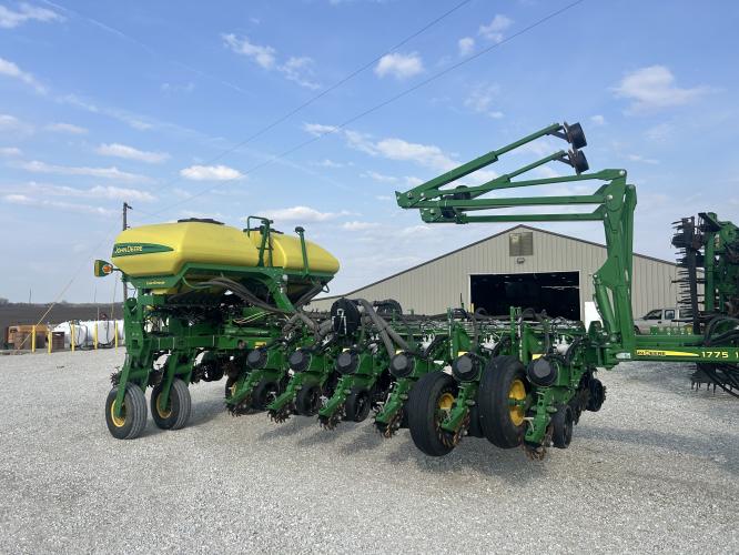 John Deere 1775NT