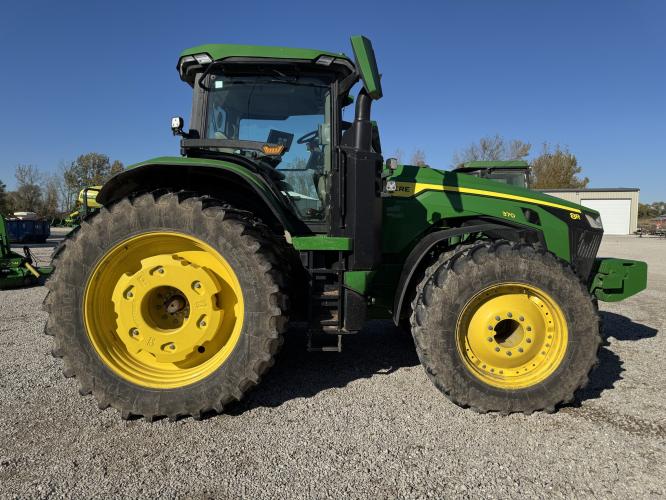 John Deere 8R 370