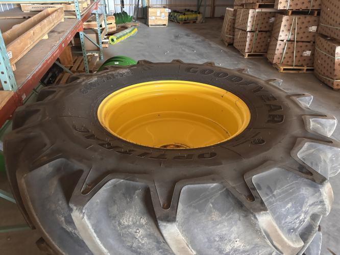 Goodyear 600/70R28