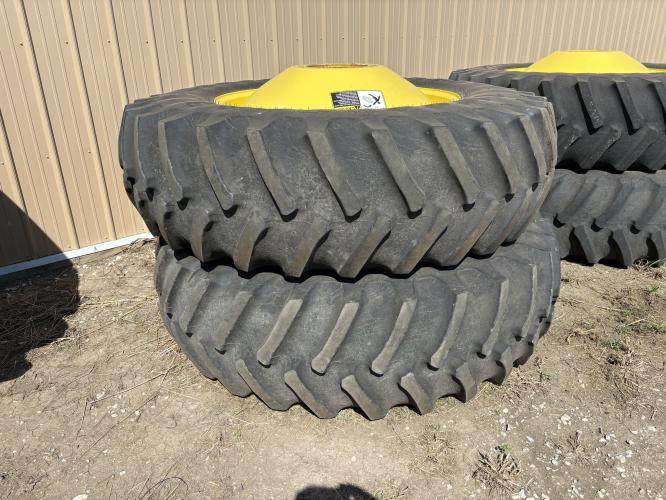 Goodyear 600/70R28