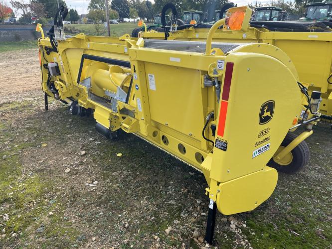 John Deere NEW 659