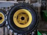 John Deere 26x12-12