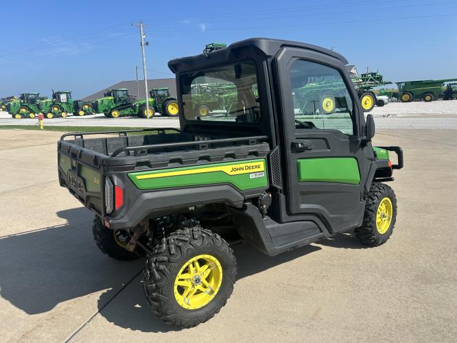 John Deere XUV 845M HVAC Cab