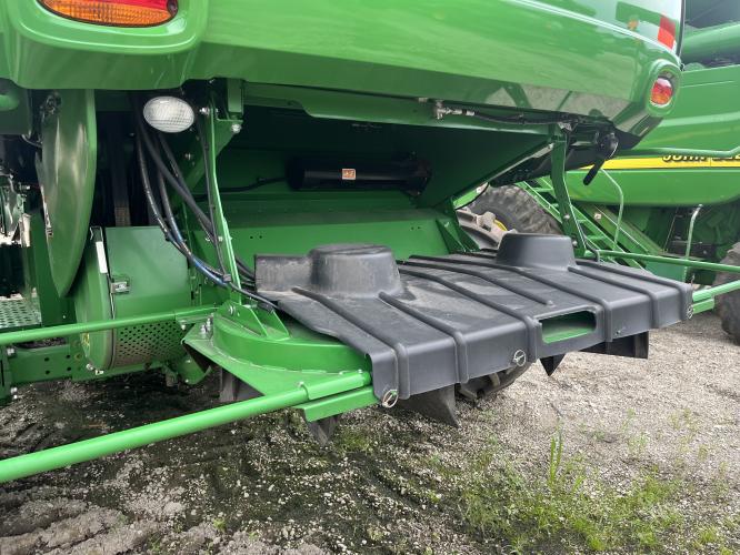 John Deere S780