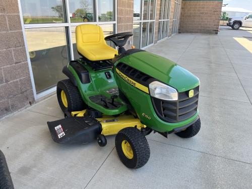 2018 John Deere E150