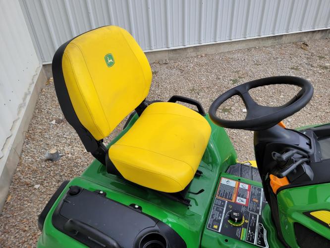 John Deere X730