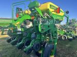 John Deere 1775NT