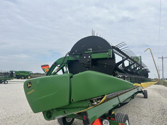 John Deere 640FD