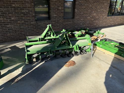 2021 John Deere NEW 213745