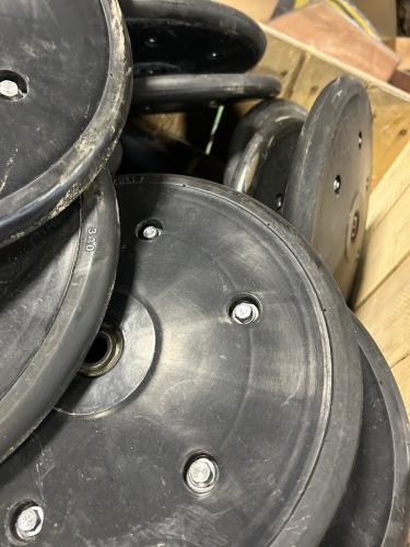 John Deere NEW AA39968 CLOSING WHEEL