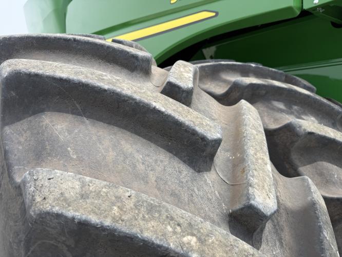 John Deere S780