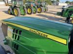 John Deere 6215R