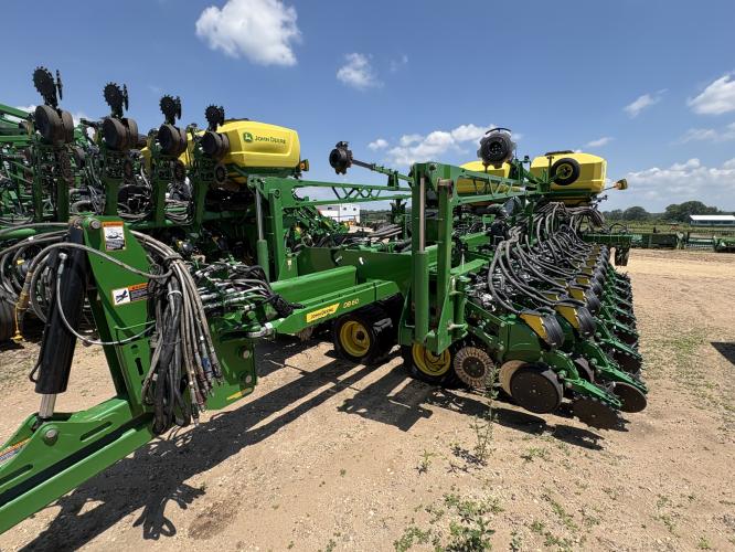John Deere DB60