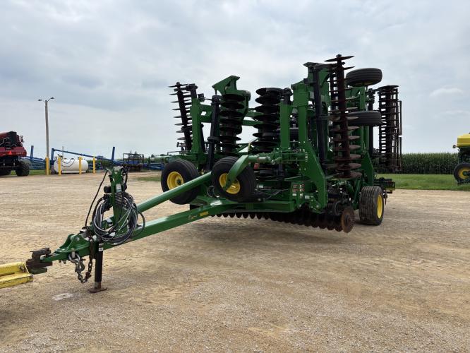John Deere 2660VT