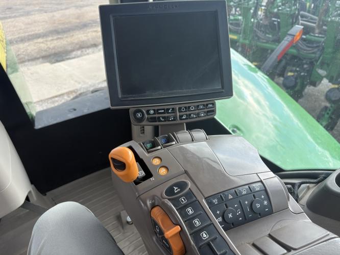 John Deere 9520R