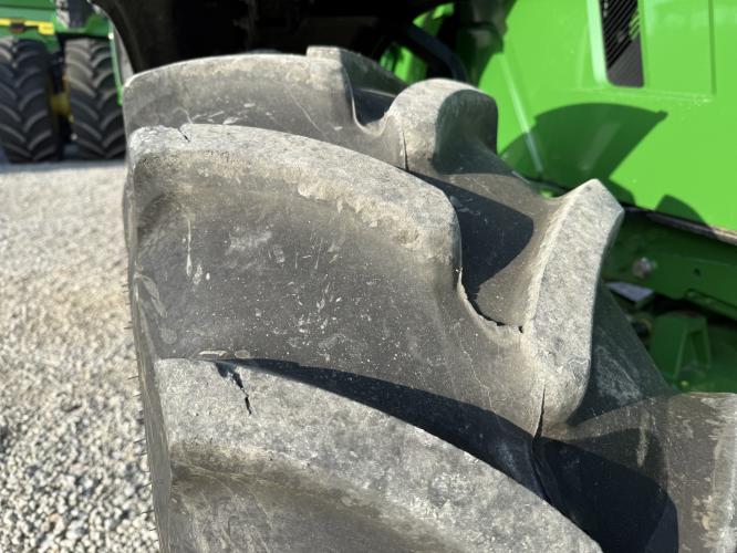 John Deere 6R 120