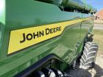John Deere X9 1100