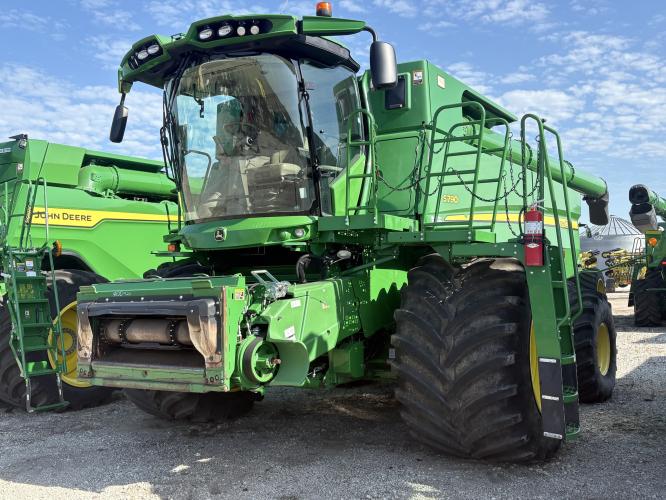 John Deere S790