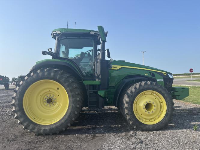 John Deere 8R 310