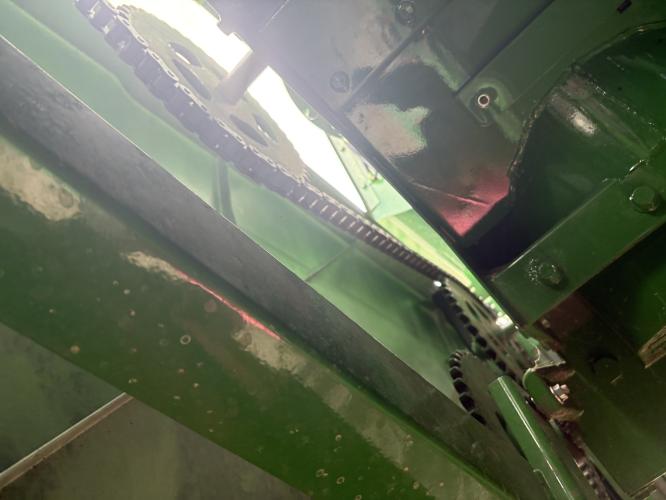 John Deere S7 900