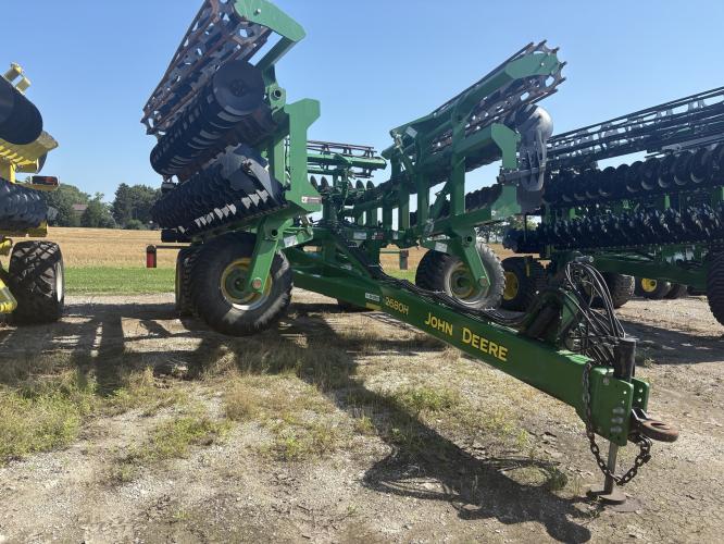 John Deere 2680H