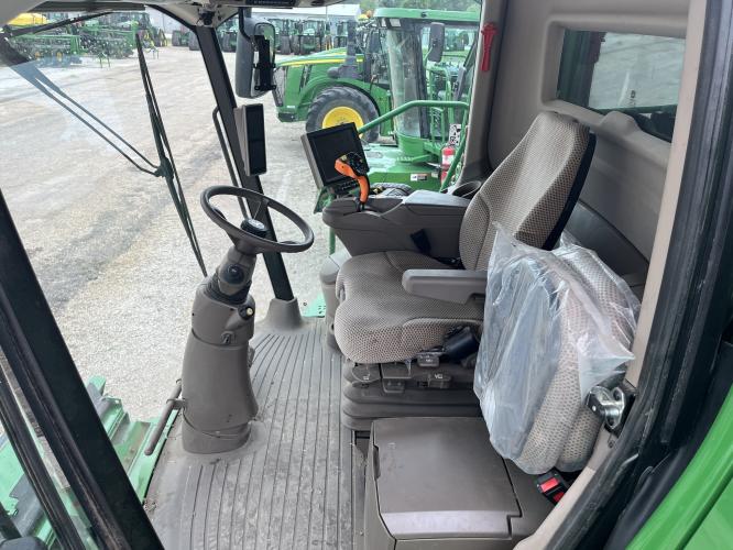 John Deere S780