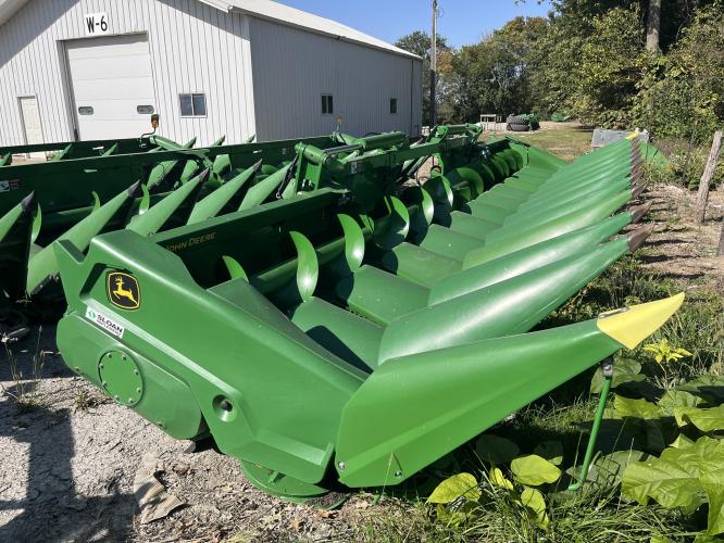 John Deere C12F StalkMaster